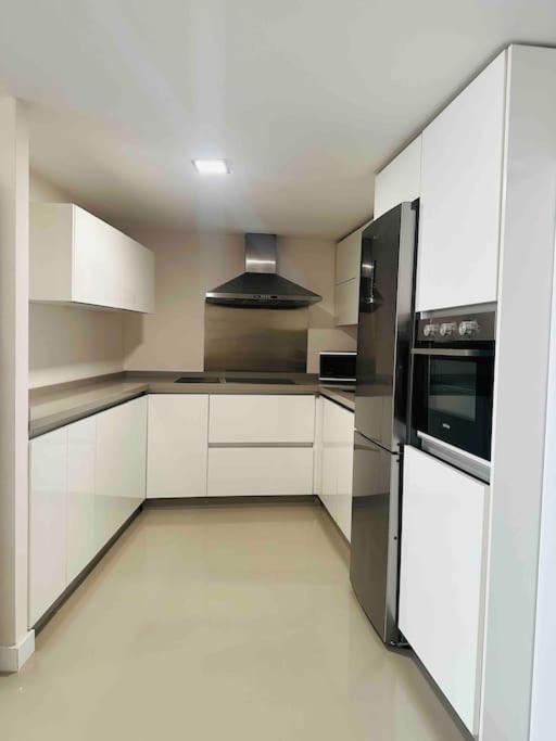 Apartamento Guadalquivir إشبيلية المظهر الخارجي الصورة