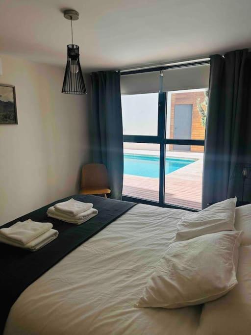 Apartamento Guadalquivir إشبيلية المظهر الخارجي الصورة